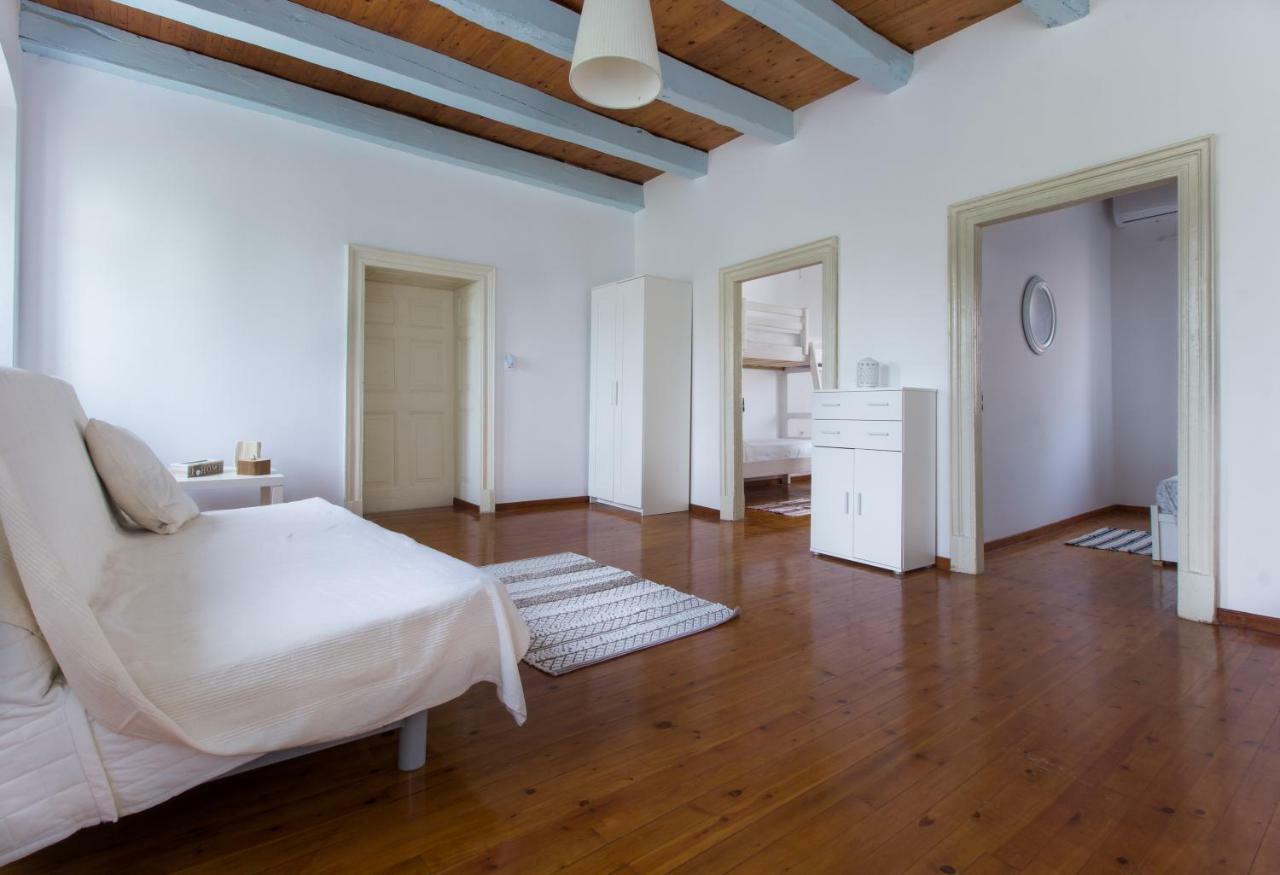 Central House Agrafoi Εξωτερικό φωτογραφία